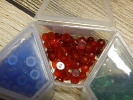 Cabochon rond 4mm carnelian facetgeslepen (1 stuk)
