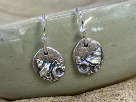 Ocean treasure oorbellen met schelpjes