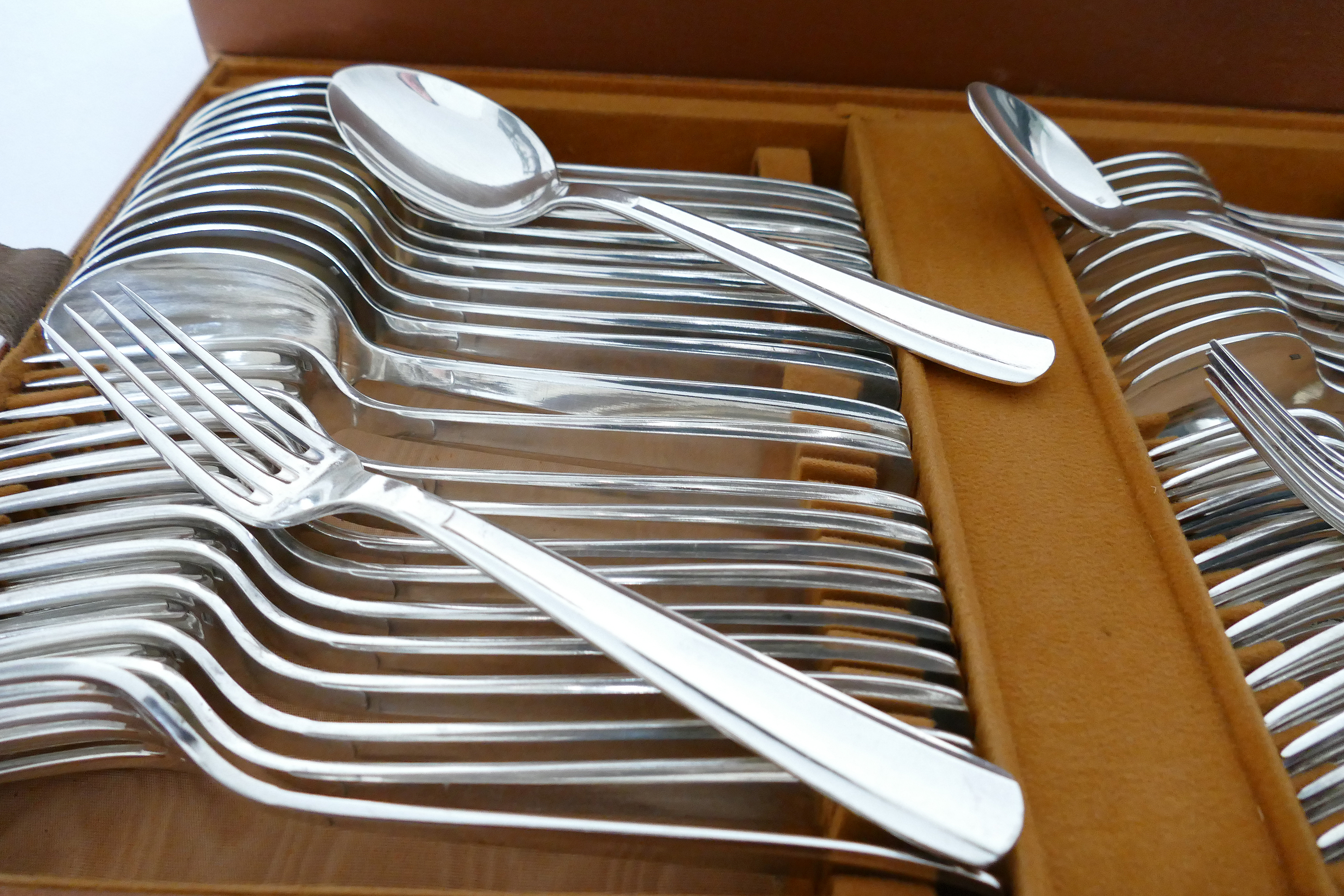 Silver Plated Art Deco Cutlery Canteen - 122-piece/12-pax. - Bouillet Bourdelle - France, 1945-1950