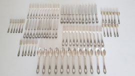 Verzilverd bestek in Louis XV/Rococo-stijl - 83-delig/12-persoons - Duitsland, c. 1950's