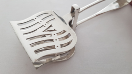 Silver Plated Asparagus Tongs - c. 1900 - William Hutton & Sons - Old English