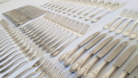Silver plated cutlery in Louis XV/Rococo-style - 84-piece/12-pax. - Germany, c. 1950