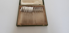 Christofle - A 24-piece canteen of cutlery - Atlas collection - Luc Lanel for the S.S. Normandie - France,  1930's