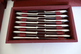 Vanstahl - Silver Plated Cutlery Canteen - 102-piece/12-pax. - Louix XVI "Perles" - Belgium, 1967-1980