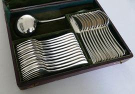 Antique Christofle Cutlery Canteen - Japonais collection - 25-piece/12-pax. - France, c. 1910