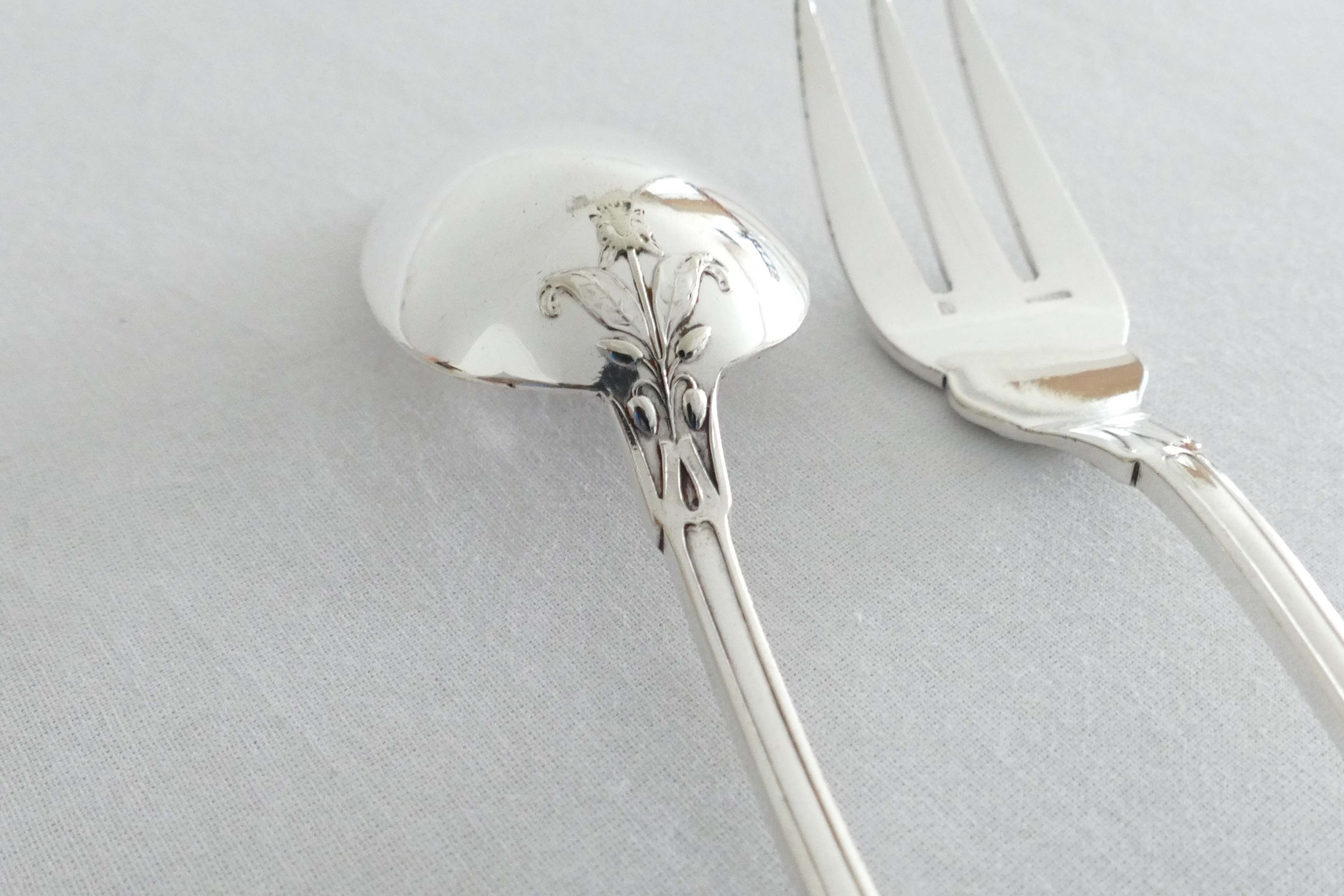 Art Nouveau Silver Plated Salad Servers - "Pavot" - Boulenger & Cie - 1898-1914