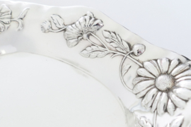Silver Plated Art Nouveau serving basket - Wiskemann, Brussels, c. 1910