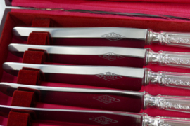 Maison Tilquin - 12 Silver plated Table knives - Louis XVI - c. 1950