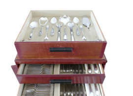 A Mahogany Canteen of Silver Plated Cutlery - 231-pieces/12-pax. - Point Fillet  - Gero, Gerritsen Zeist - 1940's.