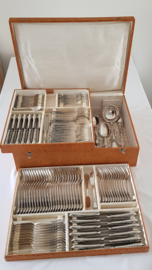Verzilverde Bestekcassette - 137-delig/12-persoons in Louis XV/Rococo-stijl - Solingen, Duitsland c.1930