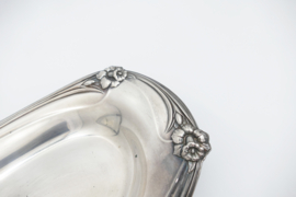 Silver Plated Serving Dish - Rogers Bros 1847 - "Daffodil" - United States, c. 1950
