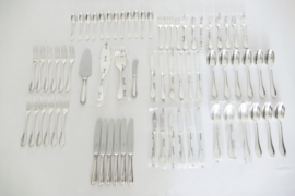 Christofle - Silver Plated Cutlery Set in the Pompadour pattern - 70-piece/12-pax. - In mint condition