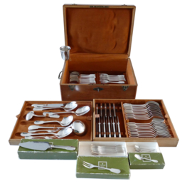 Christofle - Cluny - Verzilverde Bestekcassette - 103-delig/9-persoons - Frankrijk, c. 1975