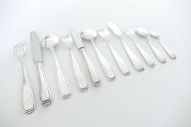 Art Deco Silver plated Cutlery Canteen - Pyramid pattern - 81-piece/6-pax. - Johann Granica, Germany c. 1930's
