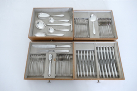 Gero, Zeist - Silver Plated Cutlery Canteen - Puntfilet - 83-piece/12-pax. - the Netherlands, 1917-1941