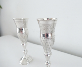 A pair of antique Russian silver cups - 84 Zolotniki (.875 silver) - Antip Kuzmichev, Moscow - 1872
