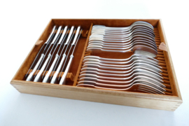 Christofle - Cluny - Verzilverde Bestekcassette - 103-delig/9-persoons - Frankrijk, c. 1975