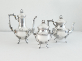 A Louis XVI-style Silver Plated Tea- and Coffee service - Roux Marquiand - France, c. 1919