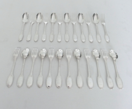 Christofle/Manufacture de L'Alfenide - Set of 12 Silver Plated Luncheon Settings- Marie-Antoinette - France, c. 1910