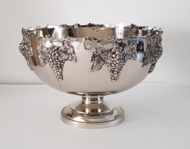 Large silverplated Champagne/Wine cooler on a round foot  - 38cm -