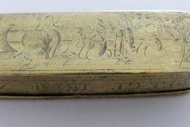 A c. 1750 Antique Dutch brass Tobacco box -  "REGT DOOR ZEE"