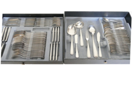 Art Deco Silver plated Cutlery Canteen - Pyramid pattern - 81-piece/6-pax. - Johann Granica, Germany c. 1930's
