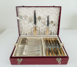Antique Christofle Cutlery Canteen - Rubans collection - 87-piece/12-pax. - 1907-1935