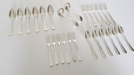 Christofle - Antique silver-plated cutlery set - Baguette pattern (Fidelio) - 26-piece/6 pax - France, period 1860-1884