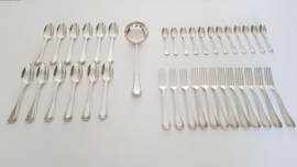 Boulenger, Paris - Silver plated Dinner cutlery in canteen - 37-piece/12-pax - Shell/Coquille - Paris, 1898-1938