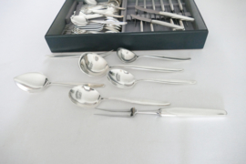 Verzilverde Bestekset - Keltum, van Kempen & Begeer - Model P17 Jeunesse - 43-delig/6-persoons -