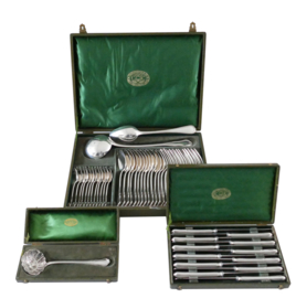 Antique Christofle Silver-plated Cutlery Canteen - "18. Contour Louis XV" - 51-piece/12-pax. - France, c. 1890