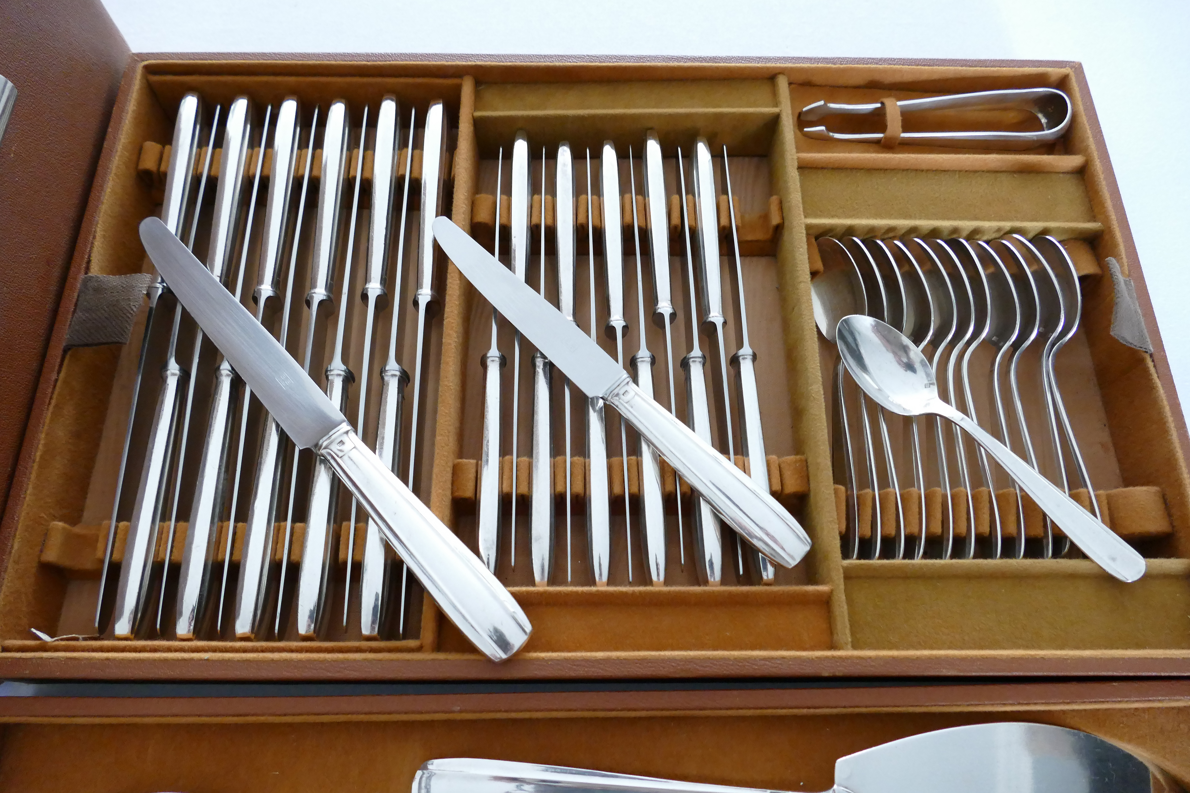 Silver Plated Art Deco Cutlery Canteen - 122-piece/12-pax. - Bouillet Bourdelle - France, 1945-1950