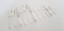 Silver plated cutlery in cassette - 143-piece / 12-person - model P2 Point fillet - Keltum, van Kempen & Begeer
