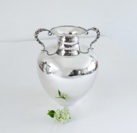 A large Silver Amphora Vase by Koch & Bergfeld - Bremen, c. 1870
