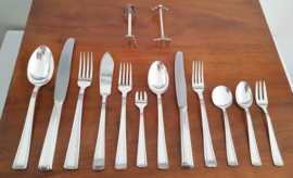 Silver Plated Art Deco Cutlery - 180-piece/12-pax. - Belgium, c. 1940's - Canteen of Walnut veneer