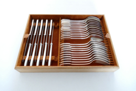 Christofle - Cluny - Verzilverde Bestekcassette - 103-delig/9-persoons - Frankrijk, c. 1975