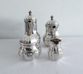 Christofle Verzilverd Koffie en Thee servies - voor Kirby, Beard & Co, Parijs - 1935-1959