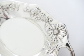 Silver Plated Art Nouveau serving basket - Wiskemann, Brussels, c. 1910