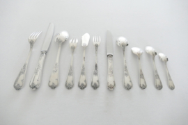 Silver Plated Louis XV Cutlery Canteen - 151 pieces/12-pax. - Orfevrerie Bel - France, c. 1950