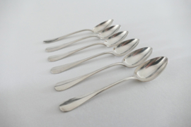 An antique set of 6 Christofle silver-plated Ice Cream Spoons - France, 1900-1935