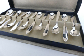 Set of 12 teaspoons - model Perfection - design Georg Nilsson - 1952-1965