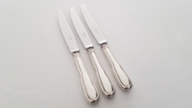 Christofle - A set of 3 Silver Plated Dinner Knives - Chinon collection