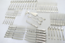 Orfevrerie Ercuis - Silver Plated Cutlery Set - N.29 Louis XV - 75-piece/12-pax. - France, c. 1980