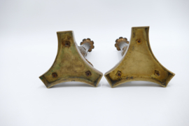Een Paar Charles X Vuurverguld en gepatineerd bronzen Kandelaars - Frankrijk, c. 1830