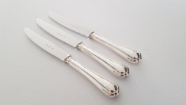 Christofle - A set of 3 Silver Plated Dinner Knives - Spatours collection