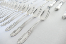 Silver-Plated Louis XVI-style Cutlery Set - 48-piece/12-pax. - Société Française d'Alliage de Métaux (S.F.A.M.) - France, 1926-1983