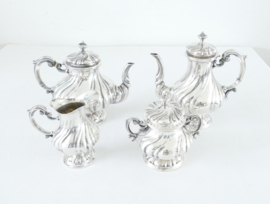 Italiaans .800 zilveren Thee- en Koffieservies in de Rococo-stijl - A. Cesa, Alessandria - 1935-1944
