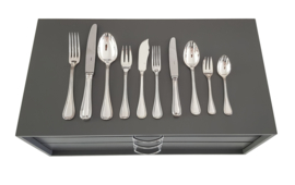 A silver plated cutlery canteen by Ercuis, France - 128-piece/12-pax. - Auteuil collection - France, 1970-1983