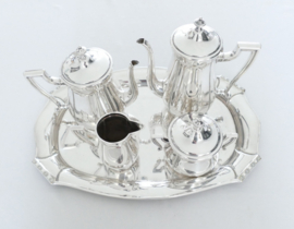 Een vroeg Art Deco Thee- en Koffieservies - WMF, Geislingen - c. 1920 - gemerkt met Ooievaar