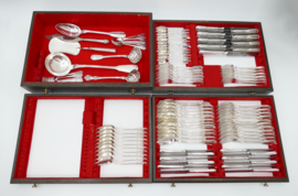 Kerkelijk verzilverd bestek van een Latijns Aartsbisschop  - Christofle – 97-delig – Chinon & Baguette - Pauselijke Staat, 1860-1868